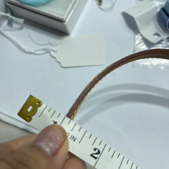 Louis Vuitton Strap - Picture 7 of 8